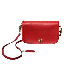 Vintage Coach Pocket Purse 9755 Red Leather Shoulder Bag Pre 1994